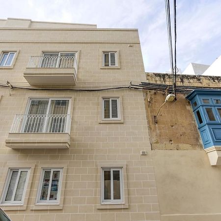 A Lovely 1Br Home With Balcony Just Off The Coast By 360 Estates Saint Julian's Eksteriør bilde