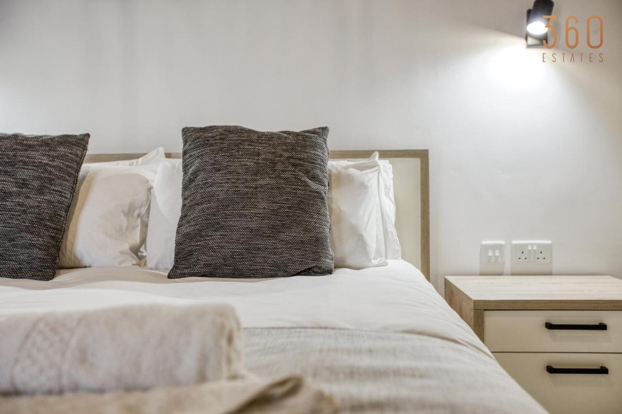 A Lovely 1Br Home With Balcony Just Off The Coast By 360 Estates Saint Julian's Eksteriør bilde