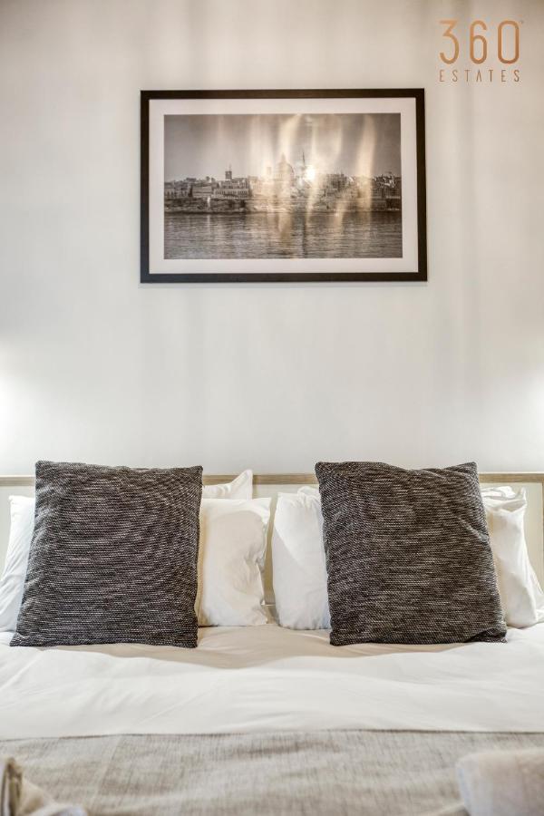 A Lovely 1Br Home With Balcony Just Off The Coast By 360 Estates Saint Julian's Eksteriør bilde