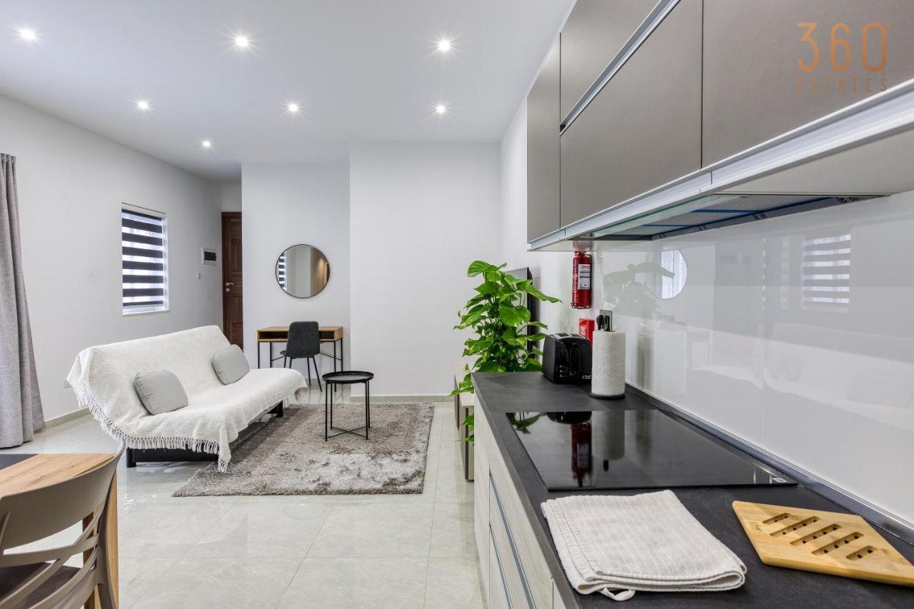 A Lovely 1Br Home With Balcony Just Off The Coast By 360 Estates Saint Julian's Eksteriør bilde