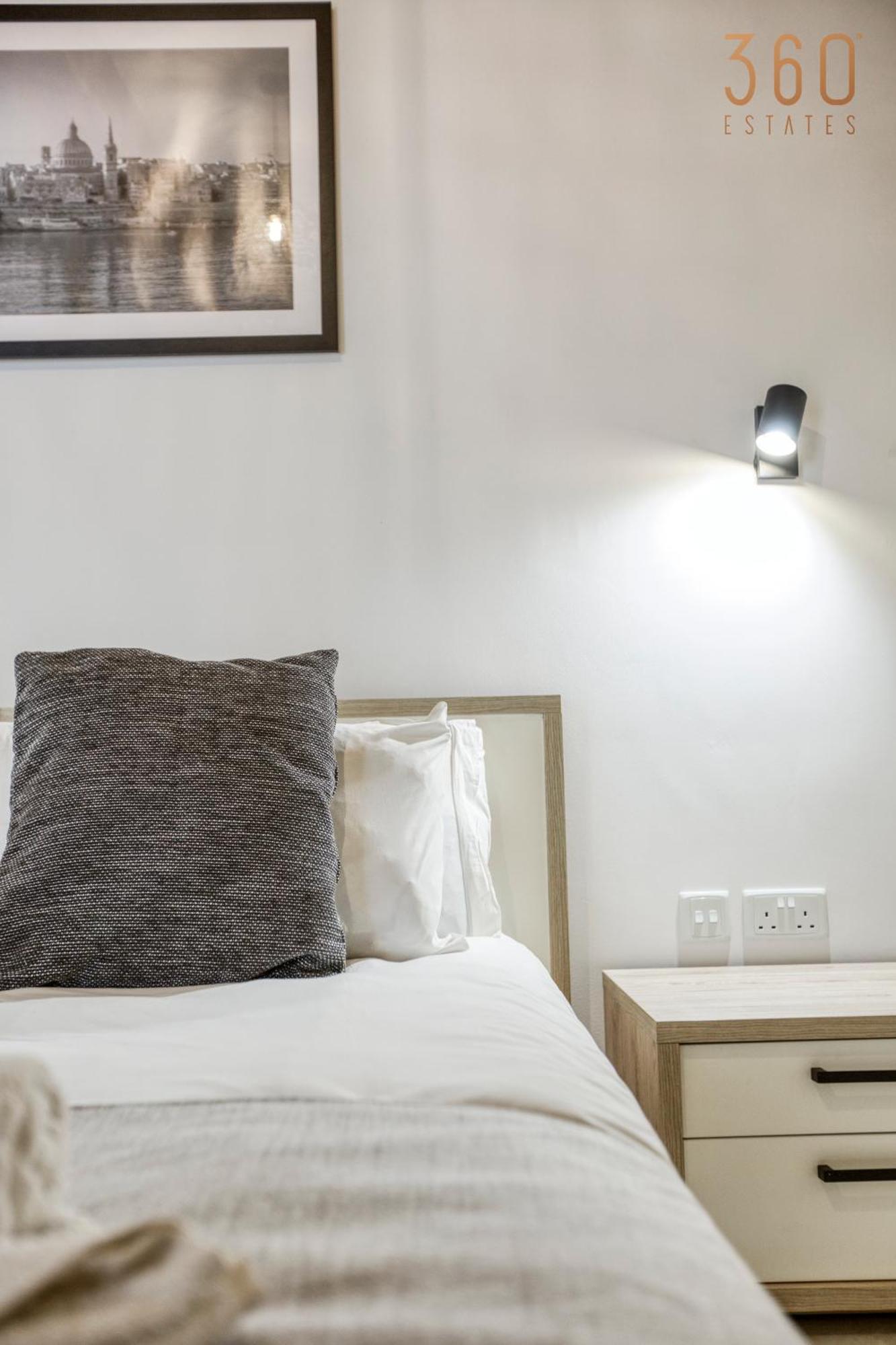 A Lovely 1Br Home With Balcony Just Off The Coast By 360 Estates Saint Julian's Eksteriør bilde