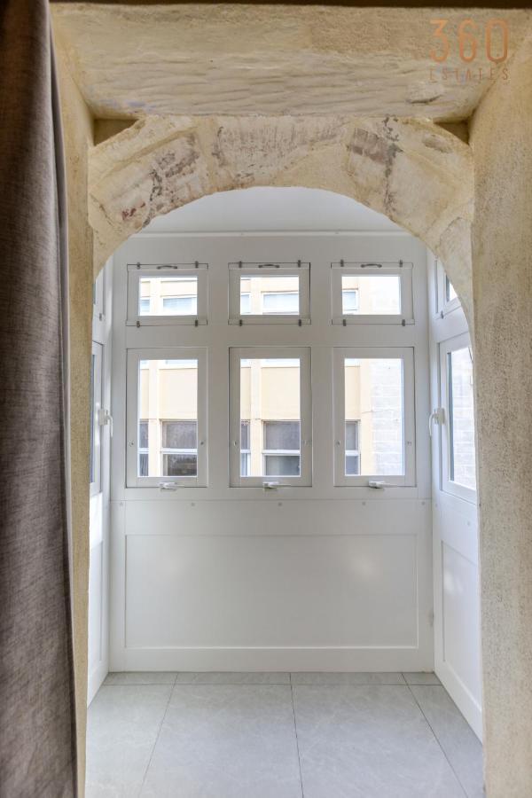 A Lovely 1Br Home With Balcony Just Off The Coast By 360 Estates Saint Julian's Eksteriør bilde